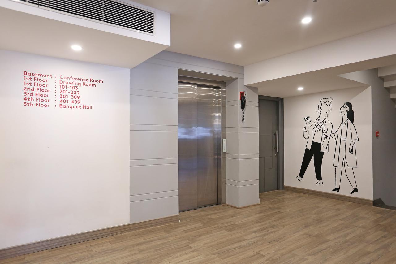 Hotel Oyo Townhouse 015 Lajpat Nagar à New Delhi Extérieur photo